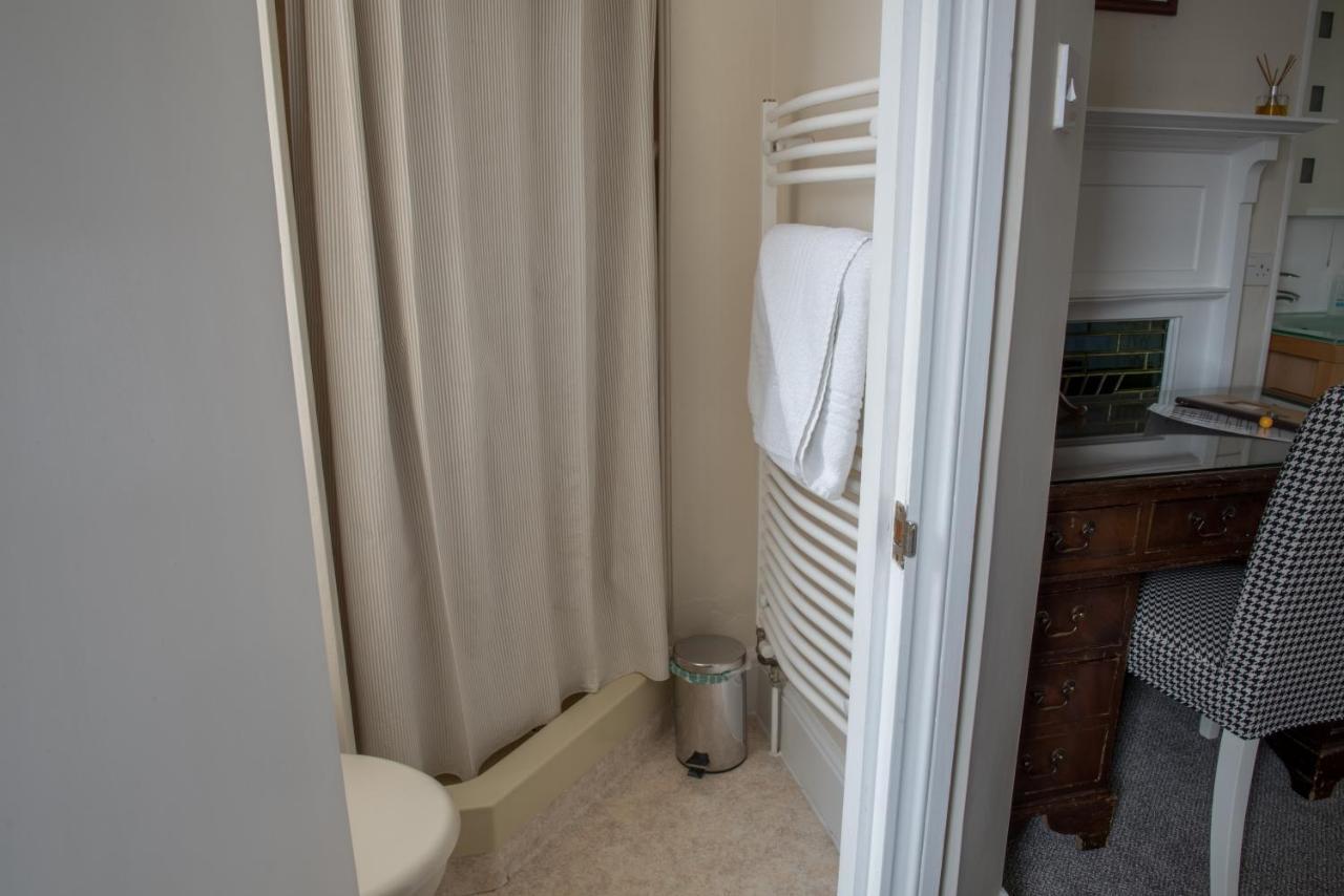 Toothbrush Rooms At Lattice Lodge - Guest Kitchen & Ev Recharging Ipswich Extérieur photo