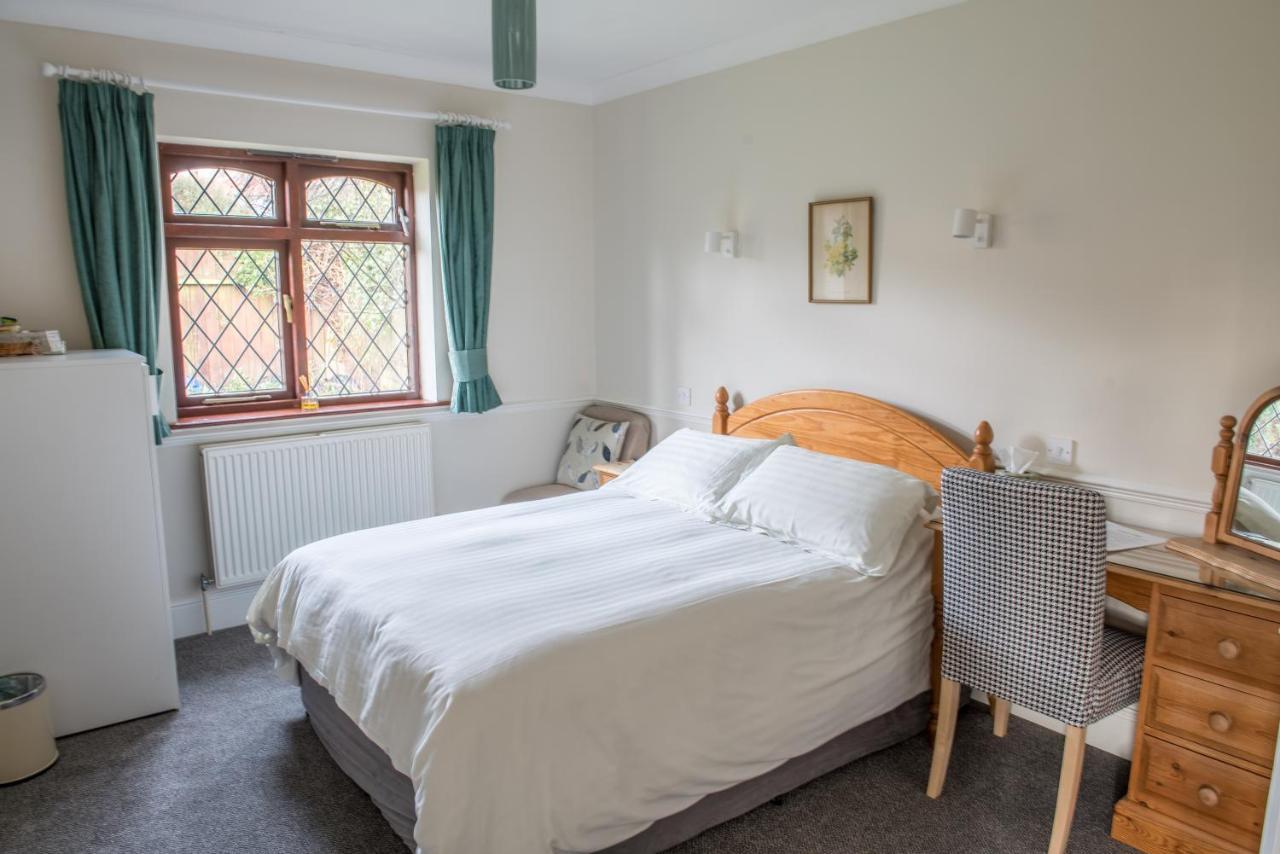 Toothbrush Rooms At Lattice Lodge - Guest Kitchen & Ev Recharging Ipswich Extérieur photo