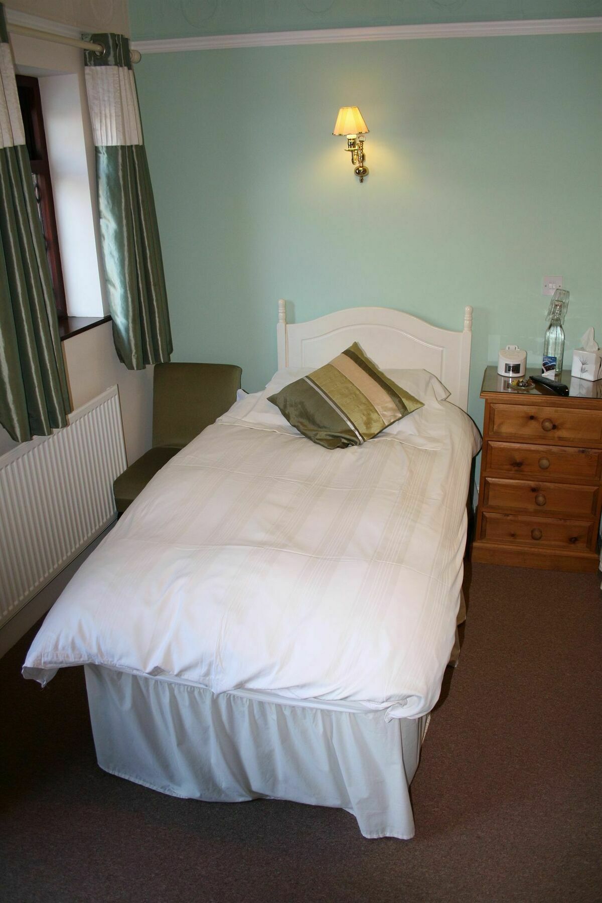 Toothbrush Rooms At Lattice Lodge - Guest Kitchen & Ev Recharging Ipswich Extérieur photo